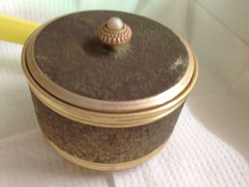 WIND-UP MUSICAL COMPACT POWDER BOXhamirror*WORKING*GREAT COUNTRY HomeDecorL@@KatMy*BUYNOW*NO WAITING