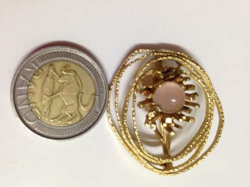 BROOCH - ROLLED GOLD ROSE QUARTZ*SEMI PRECIOUS GEM STONE GERMANY LOOK at My BUY NOW ltems NO WAITING