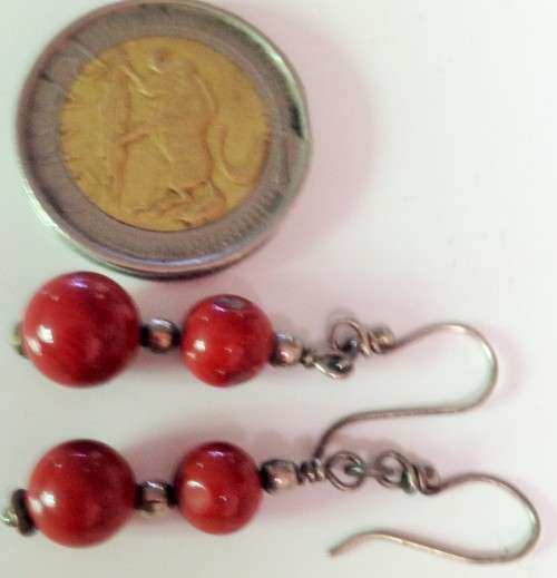 RED JASPER QUARTZ*Acorn red grey quartz veins)EARRINGS+STONE*SEMI PRECIOUS GEM STONE*