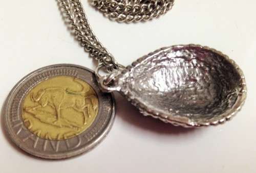 Necklace - Pendant Egyptian SCARAB Cloisonne PURPLE ENAMEL TRIM +  metal CHAIN silver tone