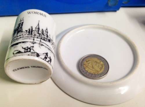 Pin Tray`BURGAPLATZ`+`Worms`Totceramic