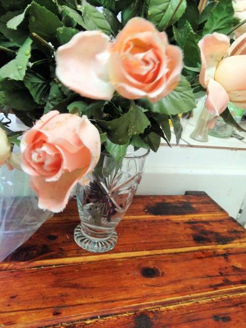 VASE -CUT Glass CRYSTAL height 160mm*W. 724 grams