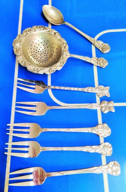 Tea Strainer+1Spoon Rose+BOXE5 5 Cake forksMIX*GREAT COUNTRY HOME DECOR*L@@Kat My*BUY NOW*NO WAITING