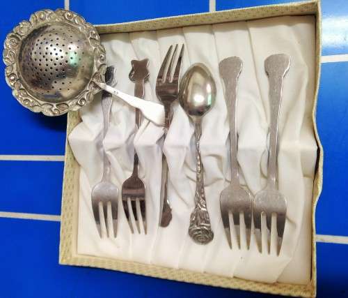 Tea Strainer+1Spoon Rose+BOXE5 5 Cake forksMIX*GREAT COUNTRY HOME DECOR*L@@Kat My*BUY NOW*NO WAITING