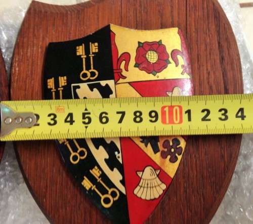 3 items 2 wood SHIELDS* RODGER high St. OXFORD England+I Framed Cigarette Cards