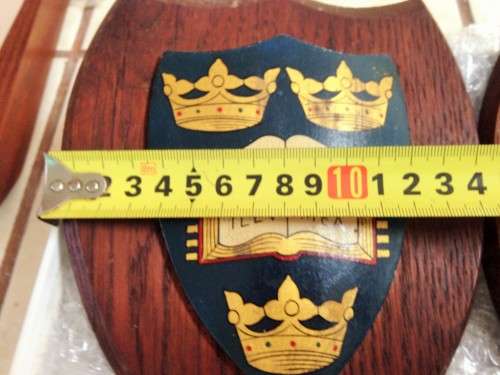 3 items 2 wood SHIELDS* RODGER high St. OXFORD England+I Framed Cigarette Cards