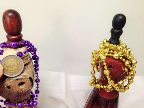 2 JEWELLERY DOLLS wood+Christmas Gold Purple BEADS shiny