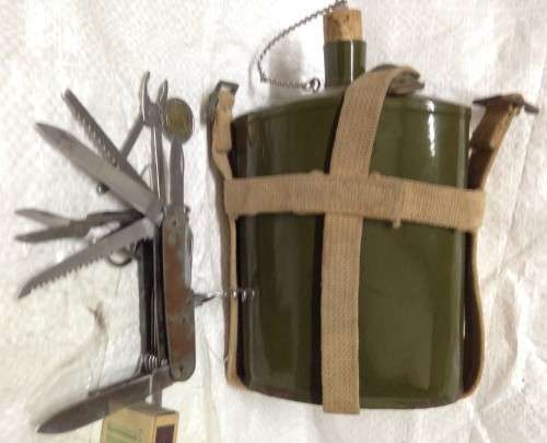 WW1 WATER BOTTLE+TOOLS KNIFE*AS IS IN SCAN*GREAT COUNTRY HOME DECOR*L@@KatMy*BUYNOW*NO WAITING