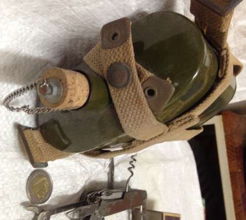 WW1 WATER BOTTLE+TOOLS KNIFE*AS IS IN SCAN*GREAT COUNTRY HOME DECOR*L@@KatMy*BUYNOW*NO WAITING