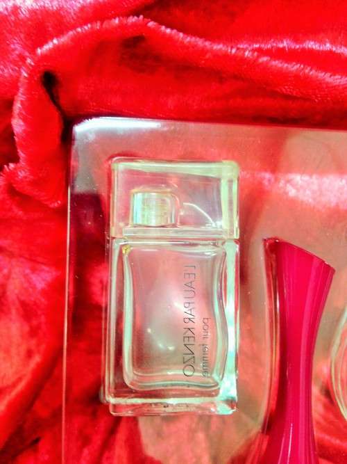 Perfume bottle - 5 miniature KENZO * Travel limited edition boxed  empty