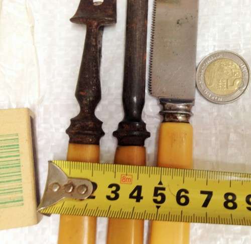 Knife sharpener +1Carving Fork +1BREAD KNIFE serrated* not a Set