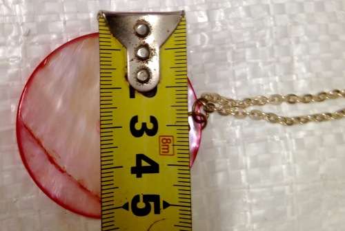 Necklace Mother of Pearl Pendant gold Tone Chain Look at my Buy Now listings No Waiting