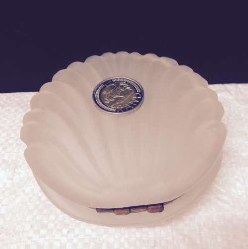 GLASS BOX - OREBRO GLASBRUK  hand made in Sweden