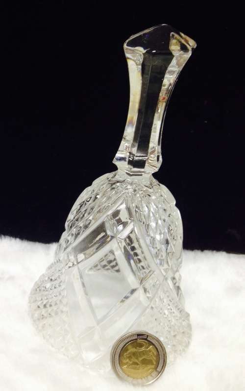 BELL- 1  GLASS CRYSTAL* DESIGN diamond big and small *DISPLAY ONLY!!GREAT COUNTRY HOME DECOR!!!