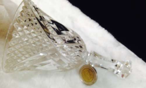 BELL- 1  GLASS CRYSTAL* DESIGN diamond big and small *DISPLAY ONLY!!GREAT COUNTRY HOME DECOR!!!