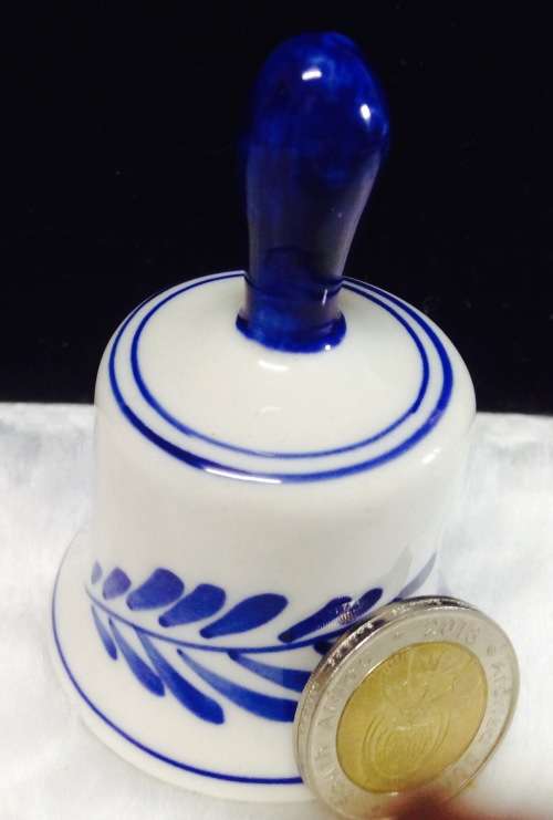 !!BELL-DELFT H.75MM-STAMP -BLAAUW -HAND WERK DELFT HOLLAND !!GREAT COUNTRY HOME DECOR!!!