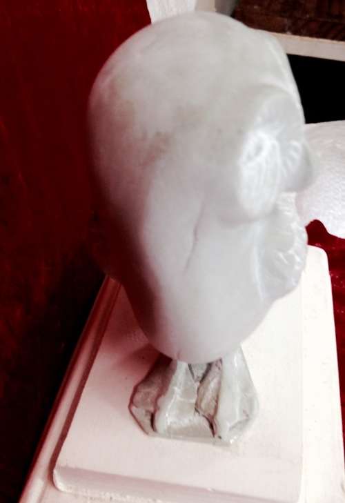 OWL FIGURINE Soap Stone Carved Weight 1.418kgs
