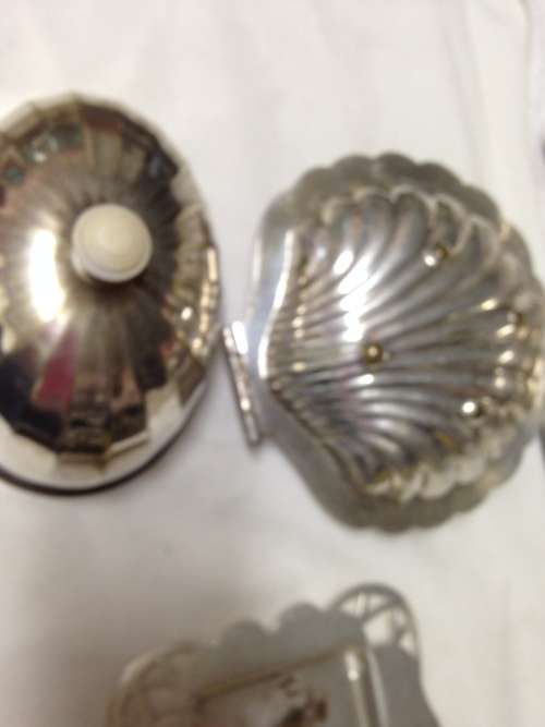 EPNS James DixonT Pot +SHell hinged Butter dish+glass+Dome lid +Square base