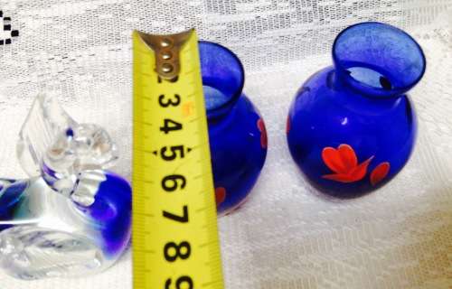 EXQUISITE - 2 Vintage Bohemian Posy Vases cobolt +Swan