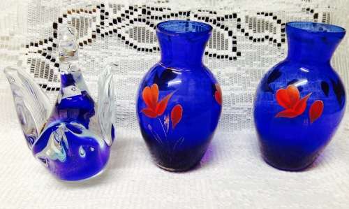 EXQUISITE - 2 Vintage Bohemian Posy Vases cobolt +Swan