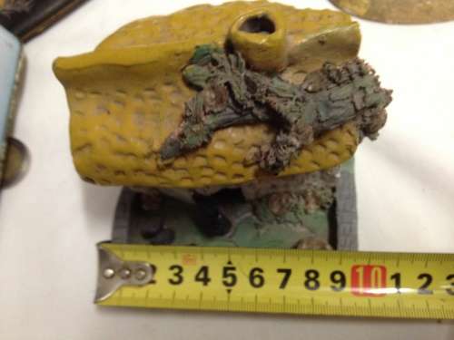 In style of Lilliput Lane English Cottage x2 figurines one1987LOOK At My BUY NOW listings NO WAITING