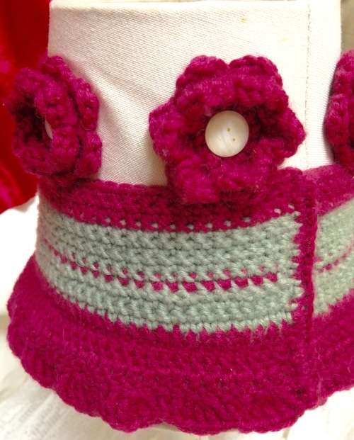 Lamp base Wood +Shade -Working Crochet flower*MOP buttons LOOK At My BUY NOW items NO WAITING