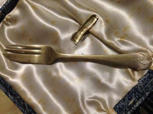 !!!EXQUISITE!!! 6 EPNS Cake Forks*Embossed Palm Handle tip hinged BOXED