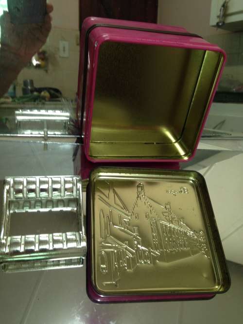 TINS for U The collector 1 mod Embossed Bruges Scene LOOK At My BUY NOW listings NO WAITING