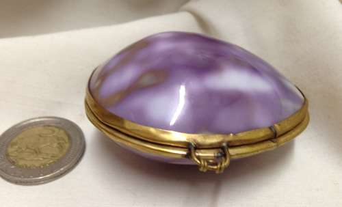 Shell Purse STUNNING - HINGED Organic brass Trim