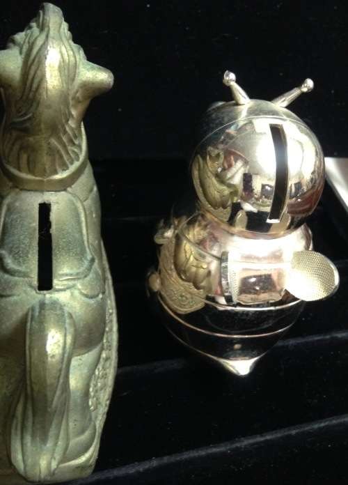 Money Box -Metal BEE +HORSE