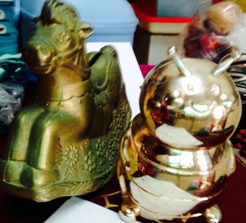 Money Box -Metal BEE +HORSE