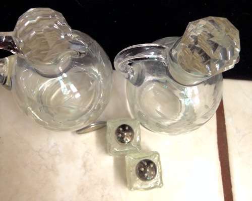 Condiment decanters 2 Grape Cut Oil+ Vinegar Glass bottles+ 2 salt shaker LOOK At My BUY NOW LISTING