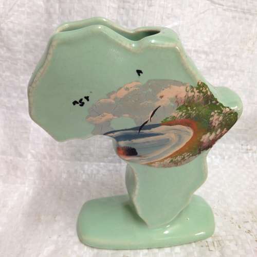 Vase+Frog - Vase Shape of  Africa+ Pottery Ceramic frog Lovely vintage collectibles