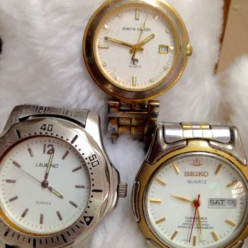 Lovely Old wood box + 3 Watches For SPARES Showing ware