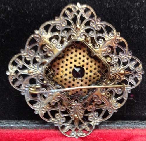 Brooch - Filigree Amethyst Stones Vintage Bohemian