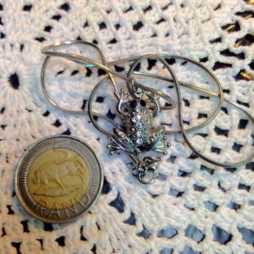 Necklace - FROG Crystals pendant has  colour Eye + web feet Silver Tone metal