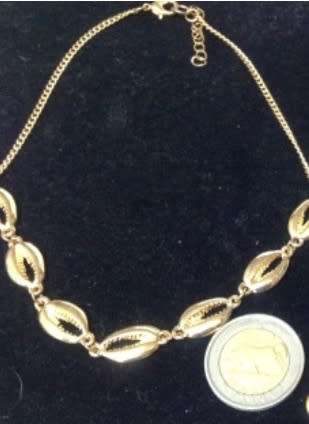 Neclace - Shells design  Gold Tone Metal
