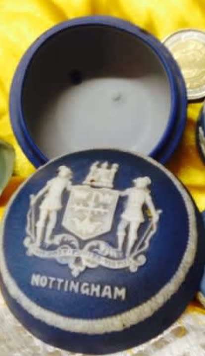 Wedgewood Box - Ceramic - Nottingham - Look at my Buy Now listings No Waiting