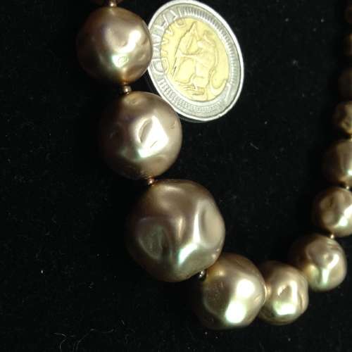 Vintage  Necklace 1960s Graduating Gold Baroque Synthetic beads