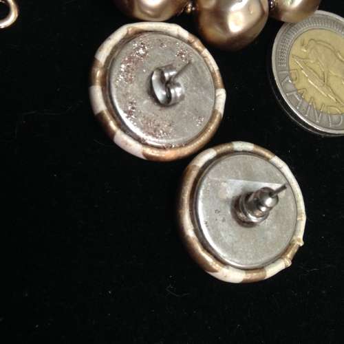 Vintage  Necklace 1960s Graduating Gold Baroque Synthetic beads