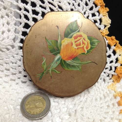Powder Compact -Maker IRIS Orange Rose Engine turned back decor Gold tone metal