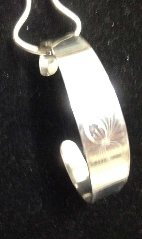 Bangle  flower design SILVER tone metal LOOK At My BUY NOW LISTINGS NO WAITING