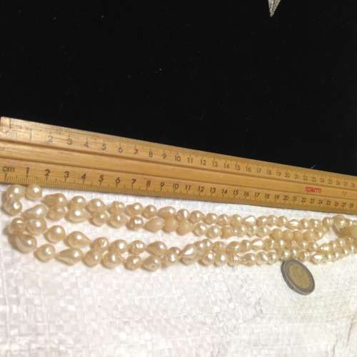Necklace - Flapper style Tear drop+ Round  faux Pearls