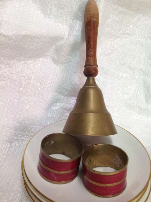 Brass bell wood handle+ 2 Serviette rings LOOK At My BUY NOW LISTINGS NO WAITING
