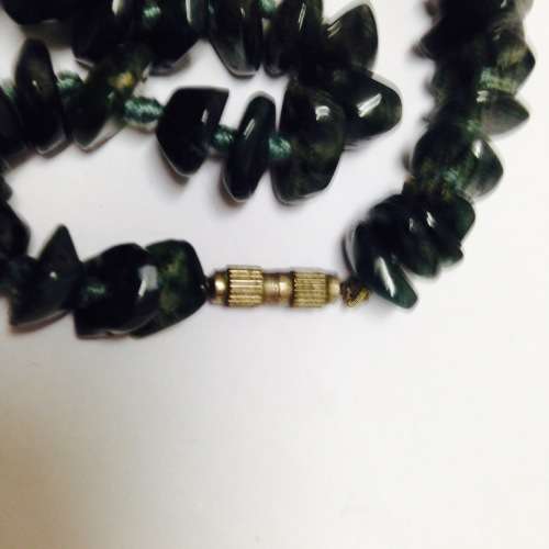 81 MOSS AGATE GEMSTONEs-beaded knots betweeenTranslucent mottled pattern EXQUISITE