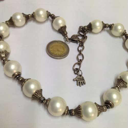 Necklace -Large Pearls Faux+ metal spacers - Classy