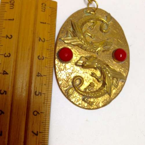 Necklace - Pendant Oriental DRAGONS - YING+YANG -BRASS- Red Cabochons + Chain gold Tone