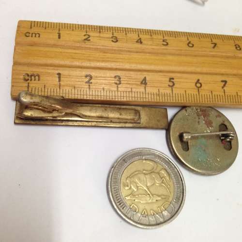 Tie Bar Clip MetalMotherOfPearl Scotland brooch *GREAT COUNTRY HOME DECORLookatmyBUYNOWitemNOWAITING