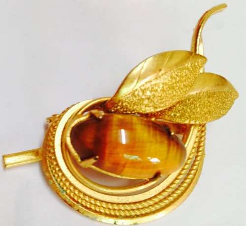 BROOCH - Gold tone  *TIGER EYE SEMI PRECIOUS GEM STONE