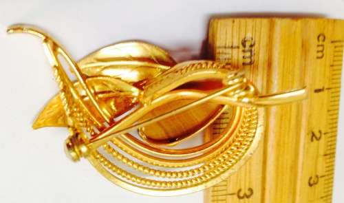 BROOCH - Gold tone  *TIGER EYE SEMI PRECIOUS GEM STONE